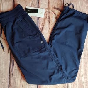 Lululemon Dance Studio Pant III Size 4 Reg Unlined